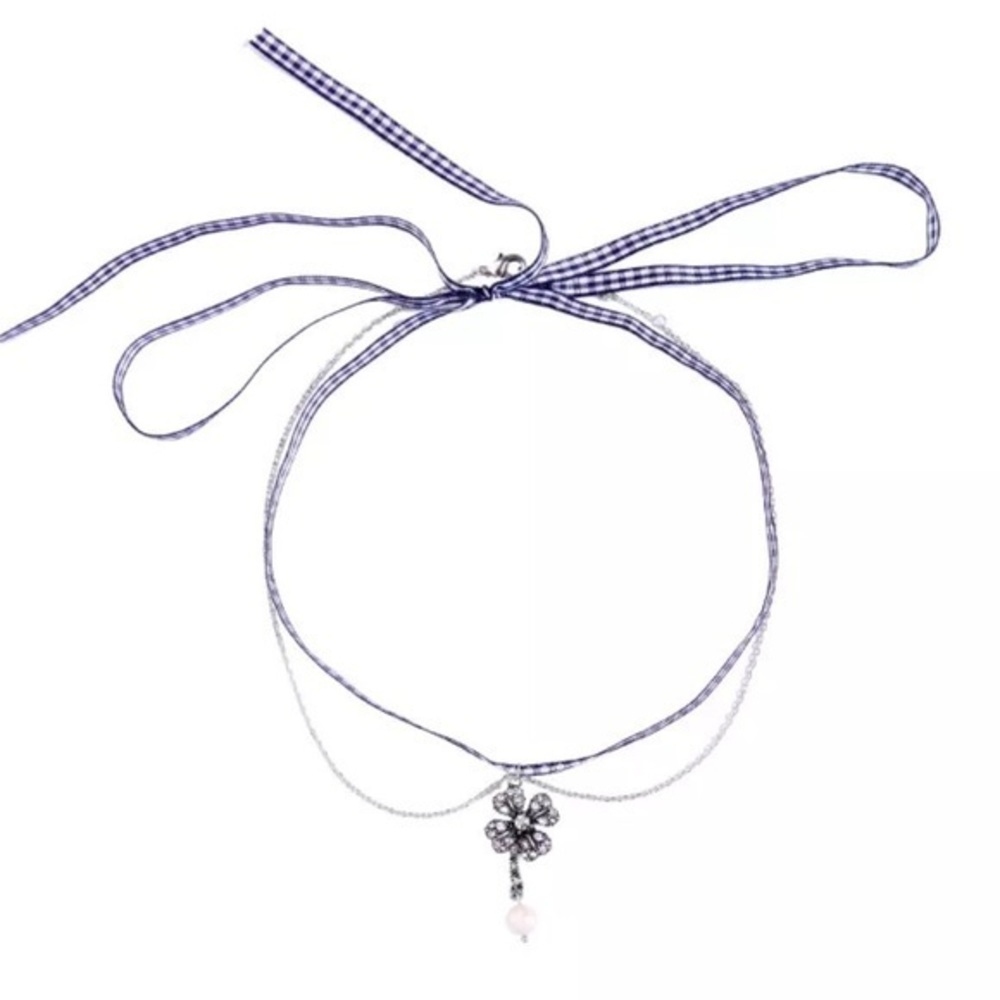 Double Choker - Picture 2 of 2
